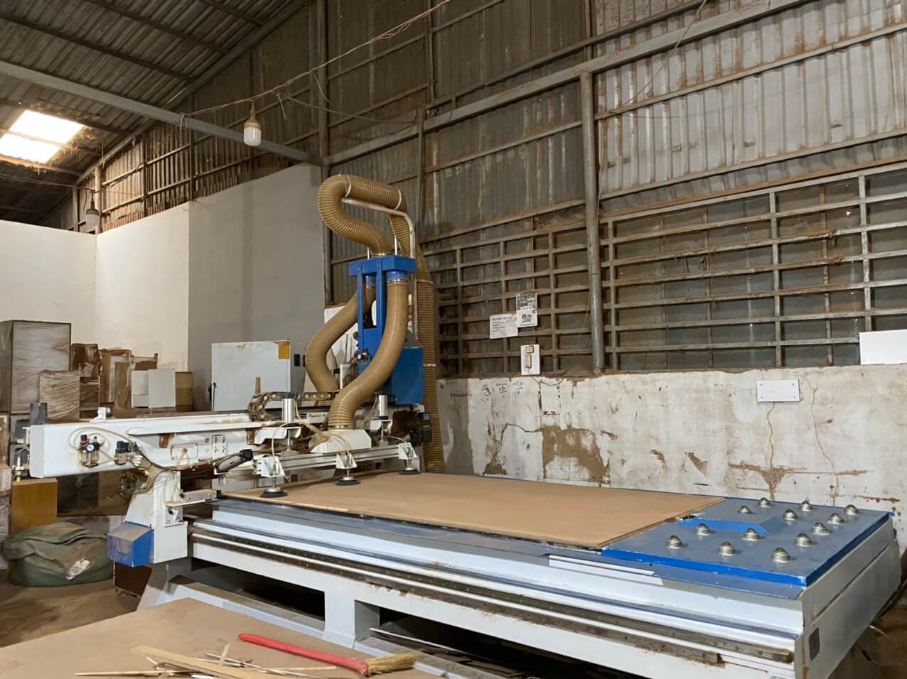 xuong-san-xuat-noi-that