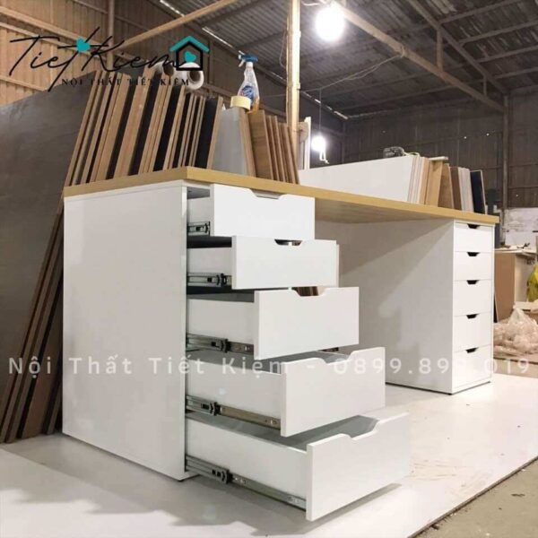 ban-lam-viec-ikea-1m6