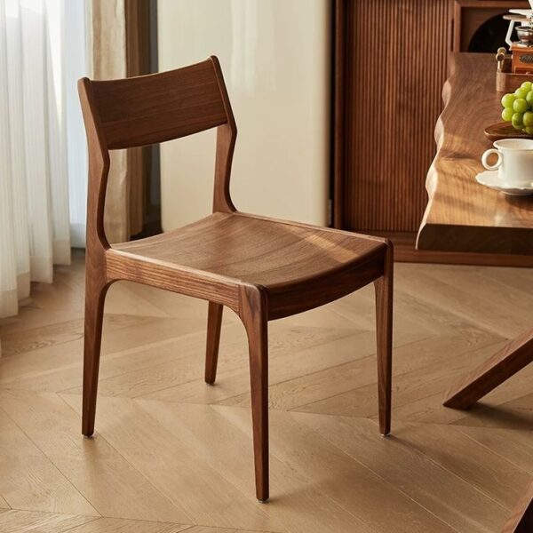 Ban-Ghe-Go-Kieu-Nhat