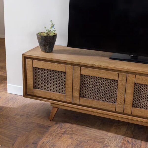 Tủ tivi đẹp giá rẻ TP.HCM mua ở đâu uy tín nhất? 4 Tu-Tivi-dep-Gia-Re