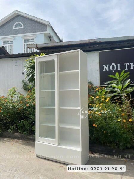 Tủ trưng bày túi xách bằng kính có dễ vệ sinh và chống bụi không? 1 tu-trung-bay-tui-xach