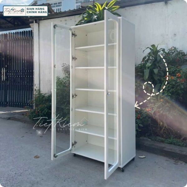 đặt đóng tủ túi theo yêu cầu có đắt hơn mua sẵn không?