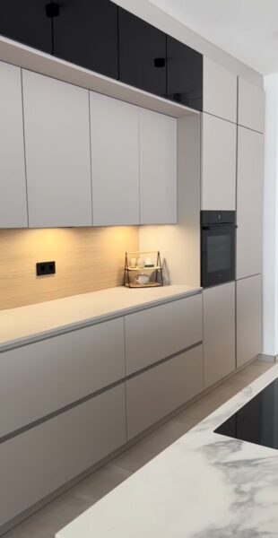 bảng giá đóng tủ bếp gỗ 2026 – so sánh giá và tính năng theo vật liệu