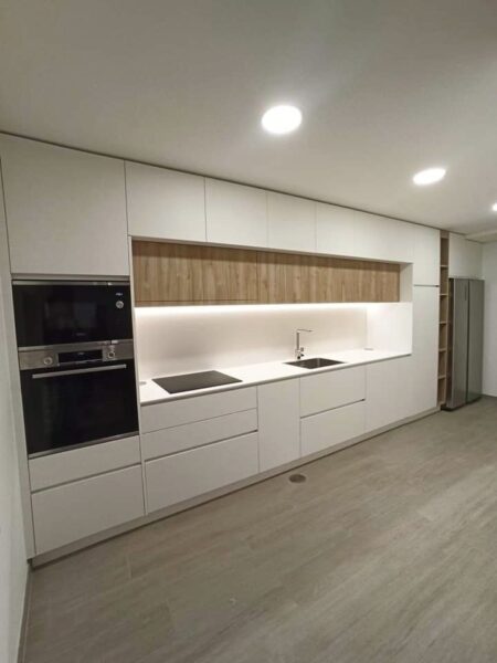 Mau-Tu-Bep-Dep-Sang-Trong