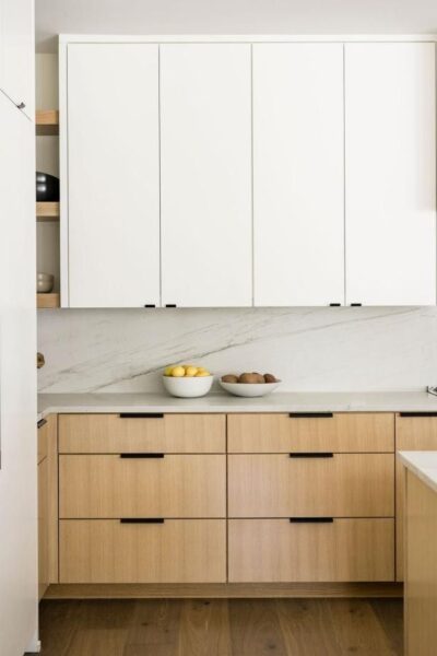 Thi-Cong-Tu-Bep-Cho-Chung-Cu-O-HCM