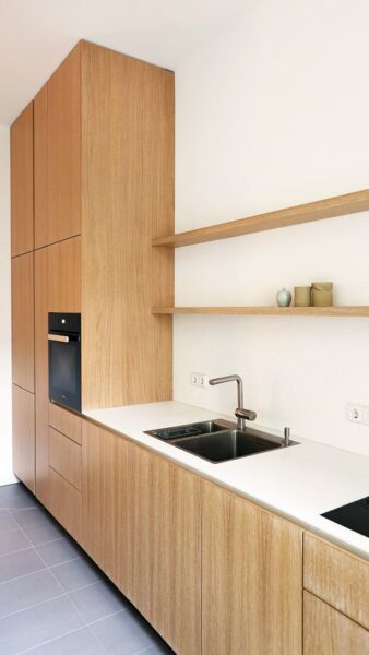 Mẫu Tủ Bếp Đẹp Nhỏ Gọn Cho Nhà Cấp 4 – Giải Pháp Vừa Túi Tiền, Vừa Thẩm Mỹ 4 Tu-Bep-Dep-Nho-Gon-Cho-Nha-Cap-4