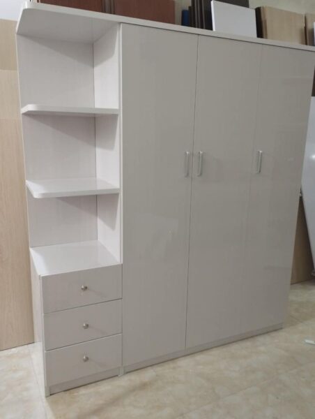 Tu-Quan-Ao-An-Toan-Cho-Be