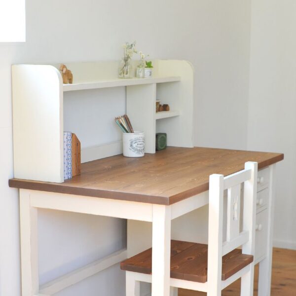 Mẫu Bàn Học Mini Cho Trẻ – Gọn Nhẹ, Linh Hoạt, Giá Bình Dân 1 ban-hoc-mini-cho-tre