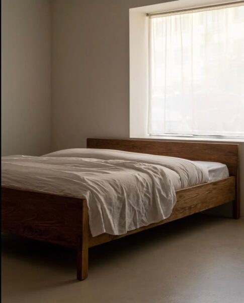 mua giường ngủ gỗ công nghiệp giá rẻ – có bền không?