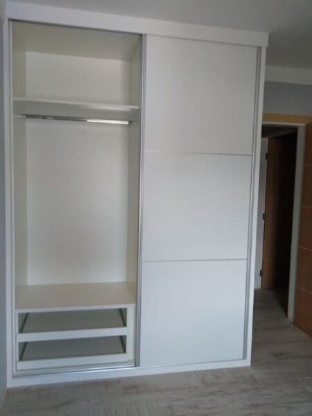 Mau-Tu-Quan-Ao-Dep-Cua-Lua