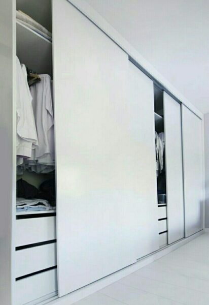 Mua-Tu-Quan-Ao-Gia-Re-O-Dau-Uy-Tin