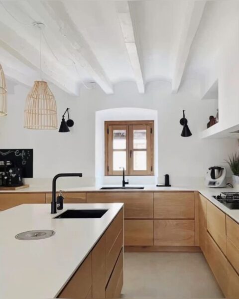 Tủ Bếp Chữ L Phong Cách Hiện Đại – Tối Giản Nhưng Sang Trọng 1 Tu-Bep-Chu-L-Phong-Cach-Hien-Dai