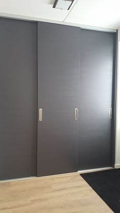 Tủ Quần Áo Cửa Lùa 2 Cánh Có Gương – Mở Rộng Không Gian Thị Giác 4 Tu-Quan-Ao-Cua-Lua-2-Canh-Co-Guong