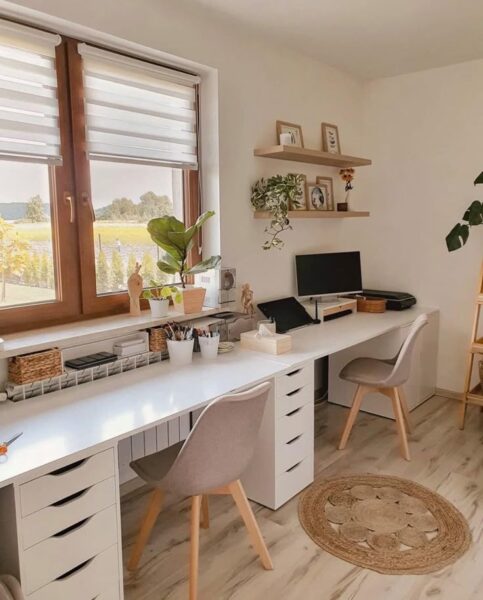 Ban-Hoc-Go-MDF-Loi-Nhap-Ben