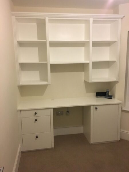 Mẫu Bàn Học Liền Kệ Sách Giúp Học Sinh Cấp 2 Tự Giác Sắp Xếp Gọn Gàng 1 Mau-Ban-Hoc-Lien-Ke-Sach-Giup-Hoc-Sinh