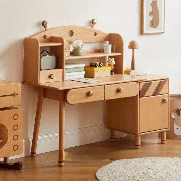 mua bàn học cho bé trai: cách chọn mẫu chuẩn, đẹp, tăng tập trung học tập