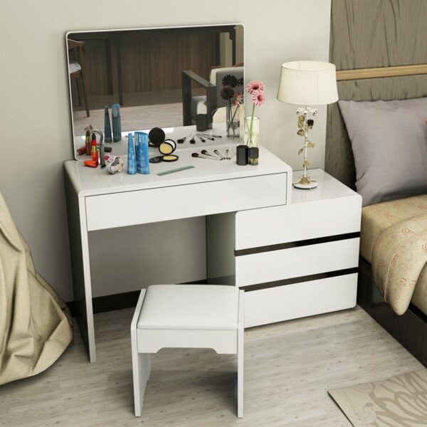 Ban-Trang-diem-Go-Trang-Mini