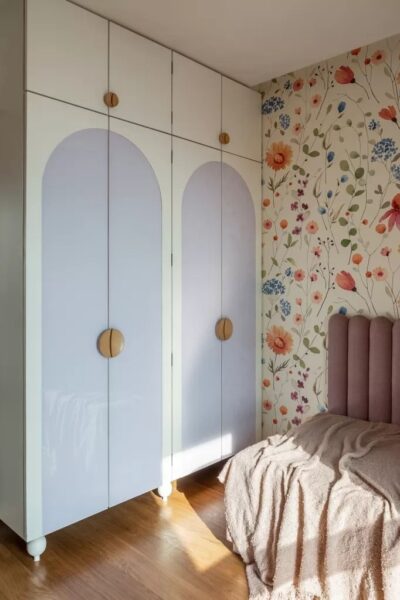 Tu-Quan-ao-Be-Gai-Bang-Go-Tu-Nhien