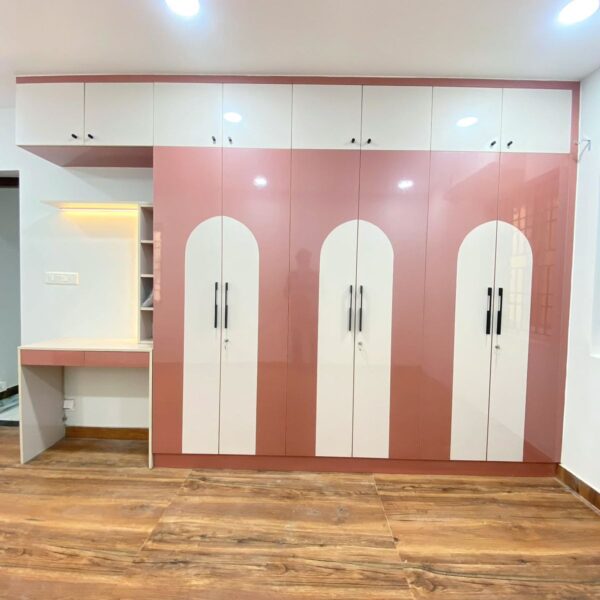 Tu-Quan-ao-Be-Gai-Bang-Go-Tu-Nhien