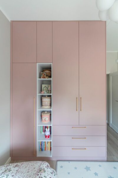 Tủ quần áo bé gái nhiều ngăn – giúp bé tự lập sắp xếp đồ 4 Tu-Quan-ao-Be-Gai-Nhieu-Ngan