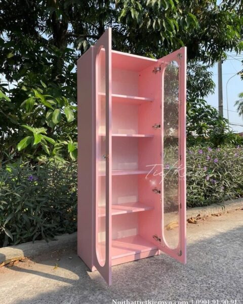 Ưu nhược điểm của tủ kính đựng túi xách so với tủ gỗ 1 Uu-Nhuoc-diem-Cua-Tu-Kinh