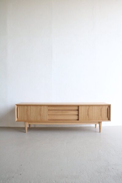 Kệ để phòng khách đa năng – vừa trưng bày vừa lưu trữ 1 Ke-de-Phong-Khach-da-Nang