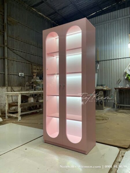 Tủ kính để đồ giá rẻ – lựa chọn thông minh cho gia đình trẻ 1 Tu-Kinh-de-do-Gia-Re