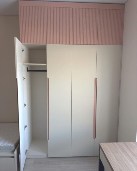 Tu-ao-Nho-Bang-Go-Cong-Nghiep