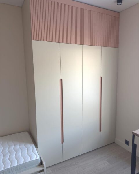 Tu-ao-Nho-Bang-Go-Cong-Nghiep