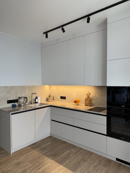 báo giá và đặt tủ bếp – nhận báo giá nhanh, thi công theo yêu cầu