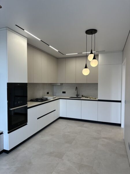 Chi-Phi-Thiet-Ke-Va-Lap-dat-Tu-Bep