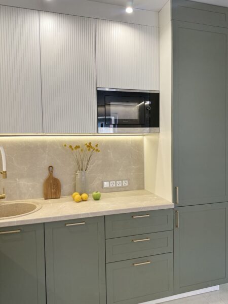 Tủ bếp tiện ích cao – Giải pháp cho gia đình bận rộn 1 Tu-Bep-Tien-ich-Cao