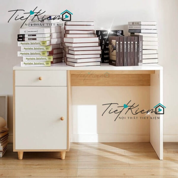 Ban-lam-viec-gia-re-TPHCM-co-ke-sach