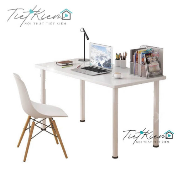 Ban-lam-viec-gia-re-TPHCM-hien-dai