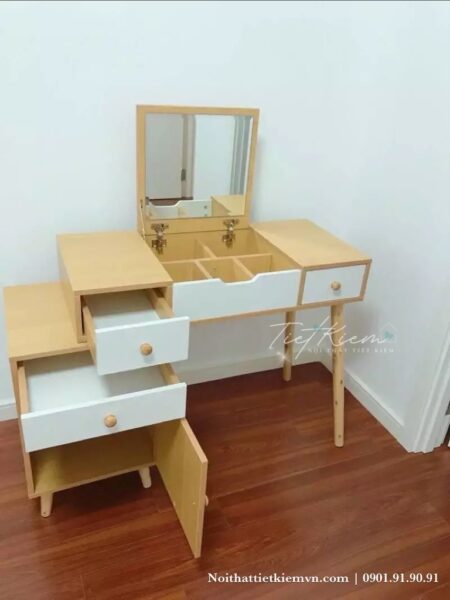 Ban-trang-diem-dep-TPHCM-co-ngan-keo