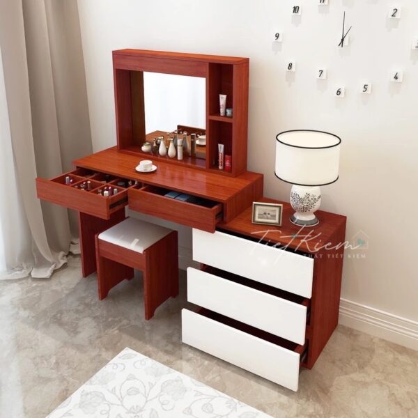 Bàn trang điểm đẹp TPHCM nhỏ gọn – Giải pháp tối ưu cho phòng nhỏ 4 Ban-trang-diem-dep-TPHCM-nho-gon