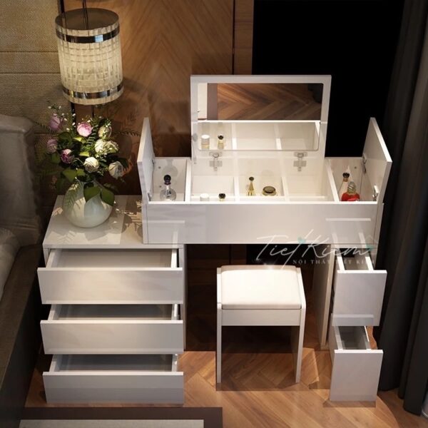 Ban-trang-diem-dep-TPHCM-phong-cach-Han