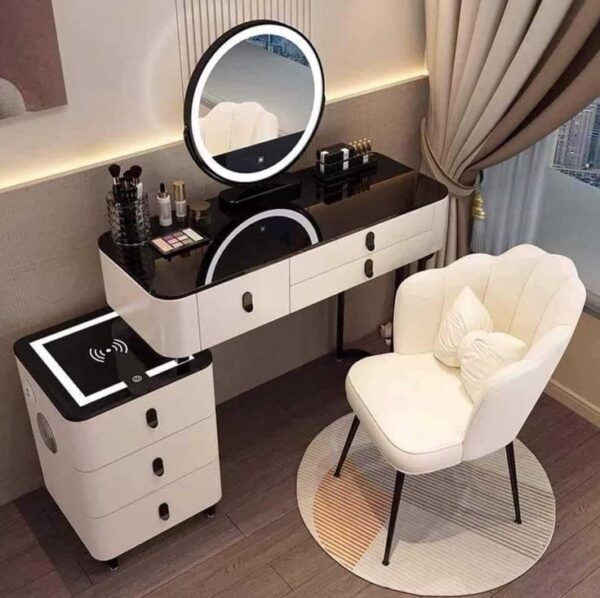 bàn trang điểm thông minh tphcm có đèn – thiết kế tiện nghi, dễ sử dụng