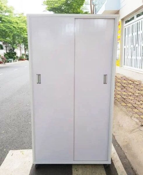 Nên mua tủ quần áo sẵn hay đóng theo yêu cầu? Đọc trước khi quyết định 2 Nen-Mua-Tu-Quan-ao