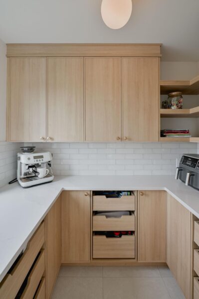 Tủ bếp chống cong vênh – Giải pháp phù hợp khí hậu Việt Nam 1 Tu-Bep-Chong-Cong-Venh