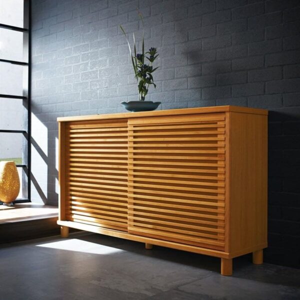 Tu-Giay-Mong-Cho-Hanh-Lang