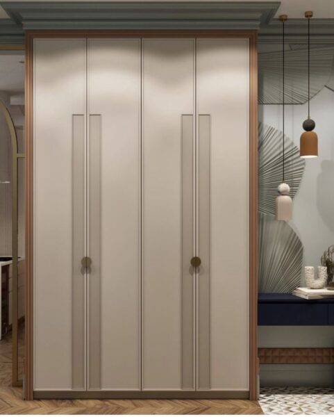 Tu-Quan-Ao-Khong-Chi-De-Cat-Do