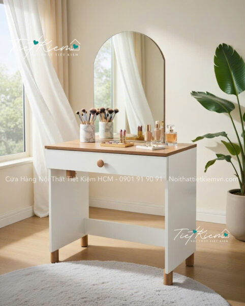 Ban-trang-diem-cao-cap-TPHCM