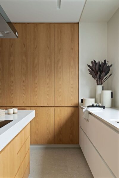 tủ bếp vận hành hiệu quả – giải pháp tối ưu hoạt động trong căn bếp gia đình