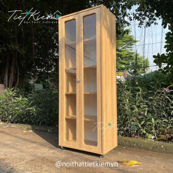 Tu-trung-bay-co-den-nhieu-tang