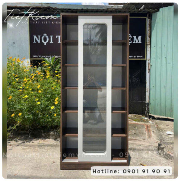 Tu-trung-bay-decor-canh-kinh