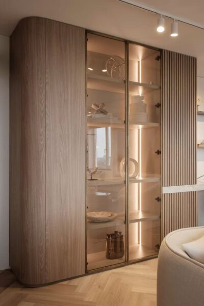 Tủ trưng bày dưới 3 triệu cánh kính – Sang trọng và chống bụi tốt 1 Tu-trung-bay-duoi-3-trieu-canh-kinh