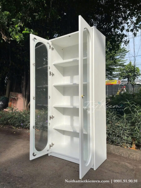 Tu-trung-bay-hien-dai-chung-cu