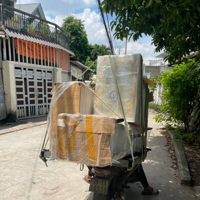 gui-hang-noi-that-di-tinh